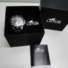RELOJ CON CAJA SEMINUEVO