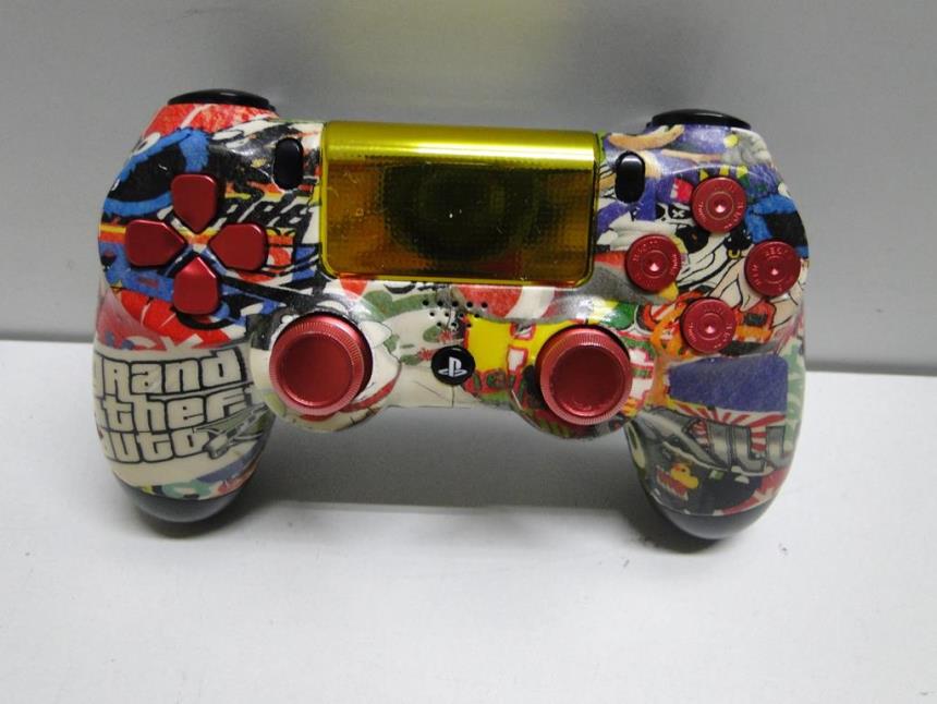 articulos_imagen1_181296-1.jpg MANDO PS4