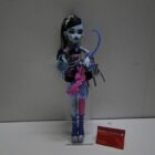 FIGURA DE COLECCION MONTER HIGH