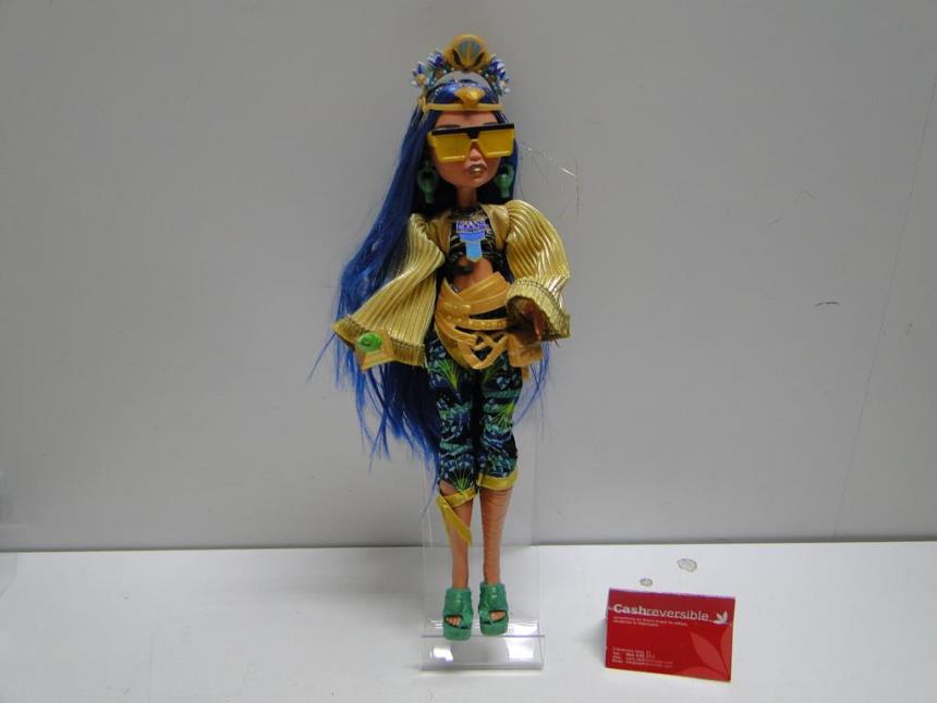 articulos_imagen1_182042-1.jpg FIGURA DE COLECCION MONTER HIGH