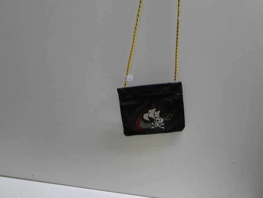 articulos_imagen1_182111.jpg BOLSO DE PIRATA