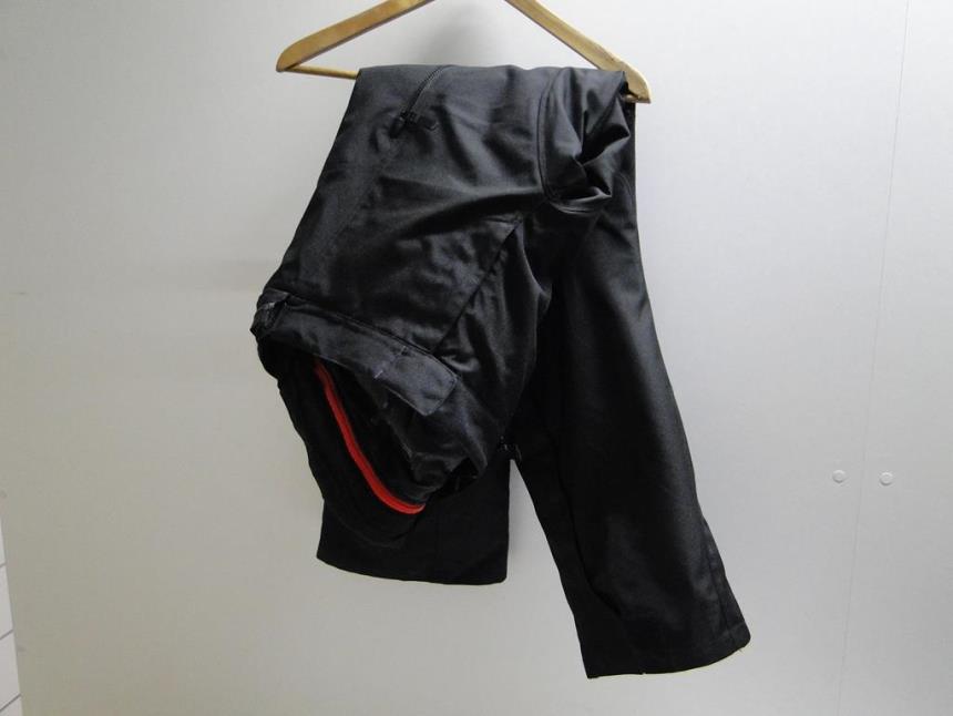 articulos_imagen1_182477-1.jpg PANTALON MOTO A ESTRENAR