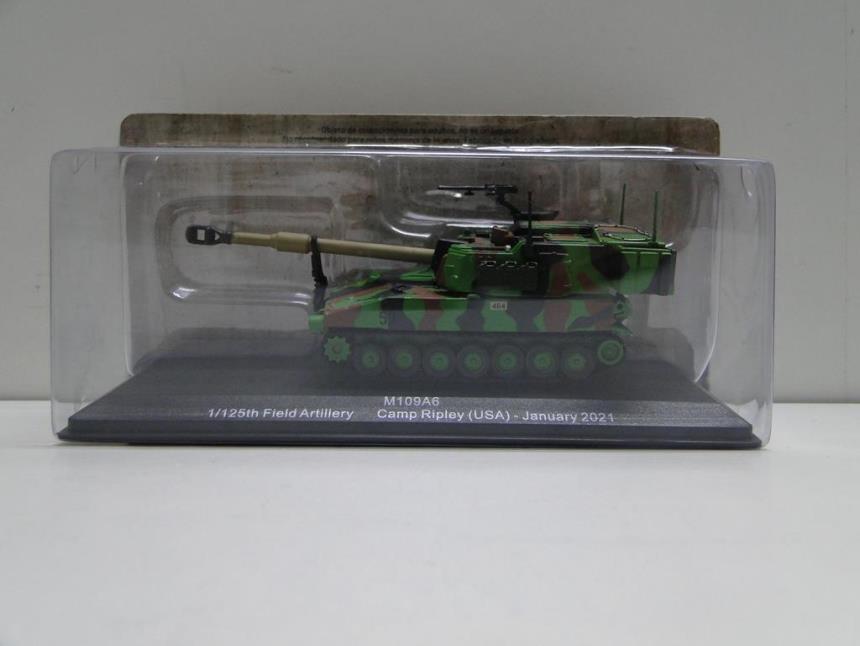 articulos_imagen1_182500-1.jpg TANQUE 1/72 NUEVO