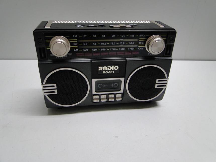 articulos_imagen1_182608.jpg RADIO PORTATIL