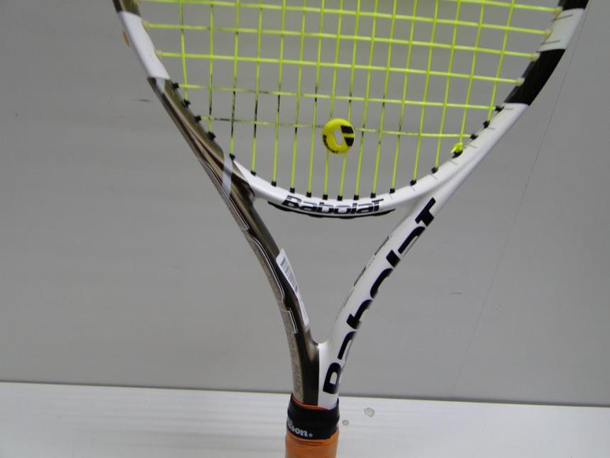RAQUETA DE TENIS