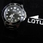 RELOJ CON CAJA SEMINUEVO