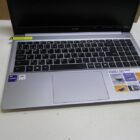 ORDENADOR PORTATIL CON CAJA PERFECTO ESTADO