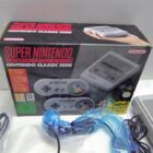SUPER NINTENDO MINI CON CAJA Y 2 MANDOS PERFECTO ESTADO