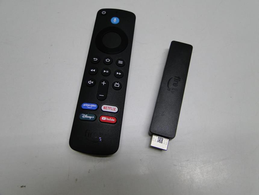 FIRE STICK TV ULTIMA GEN CON MANDO