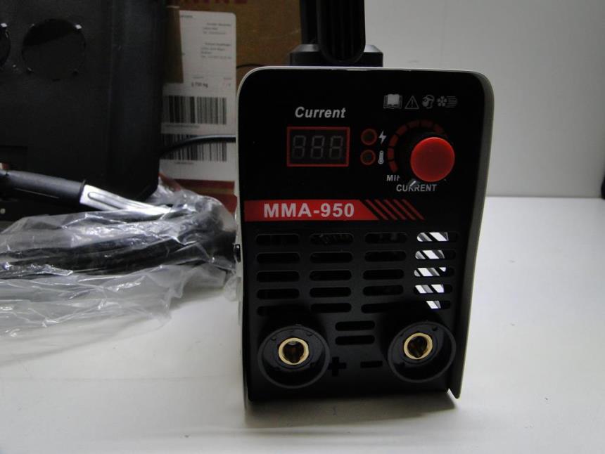 SOLDADOR INVERTER CON CAJA PERFECTO ESTADO