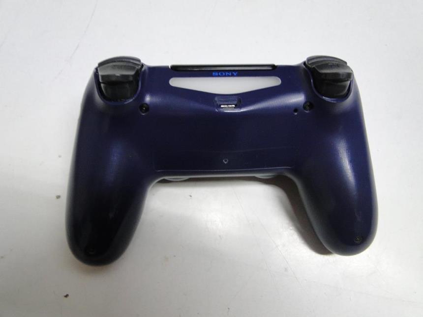 PS4 PRO CON MANDO
