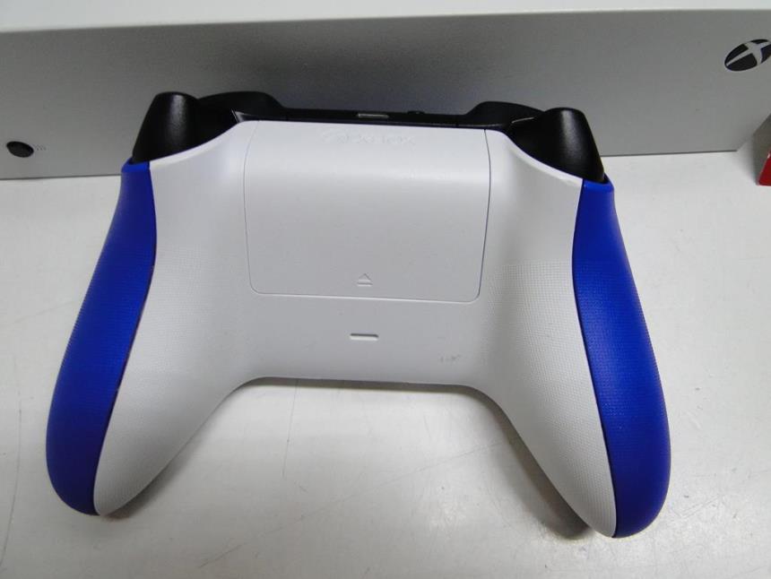 XBOX SERIE S CON MANDO