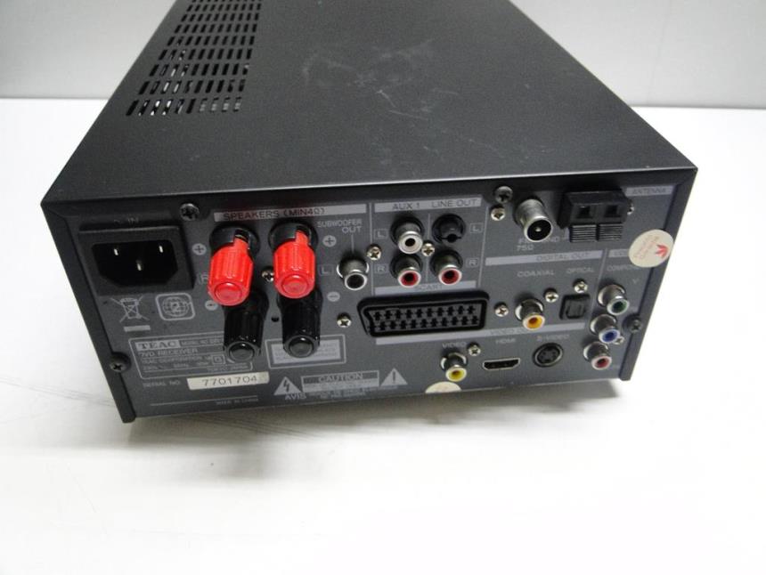 MINICADENA CON DVD Y MANDO Y HDMI