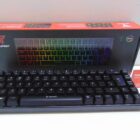 TECLADO GAMING CON CAJA PERFECTO ESTADO