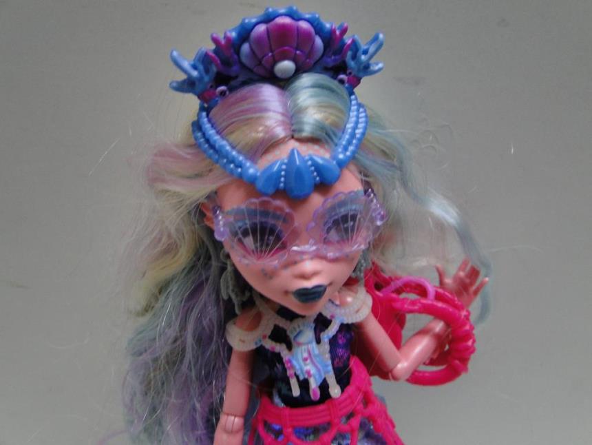 MUÑECA MONSTER HIGH