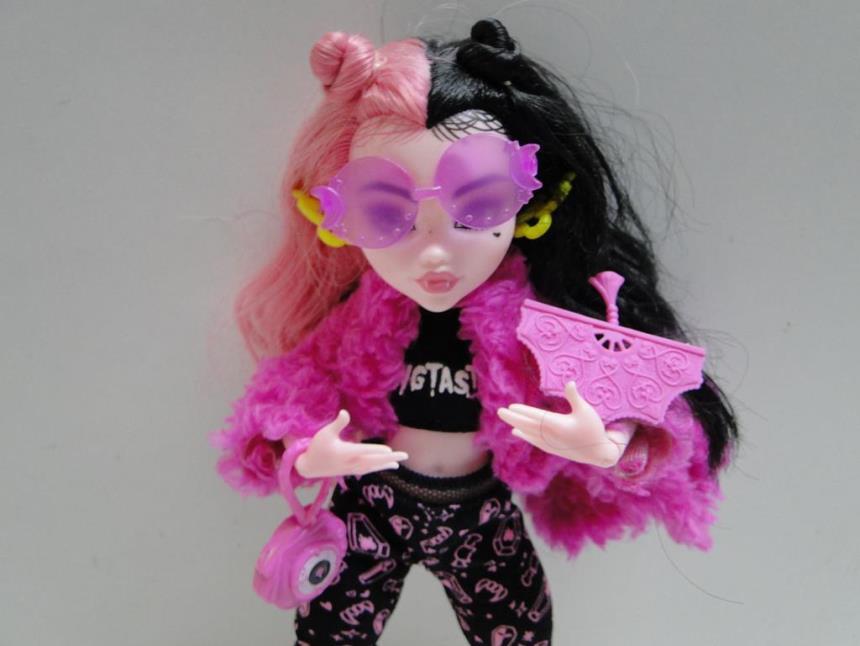 MUÑECA MONSTER HIGH