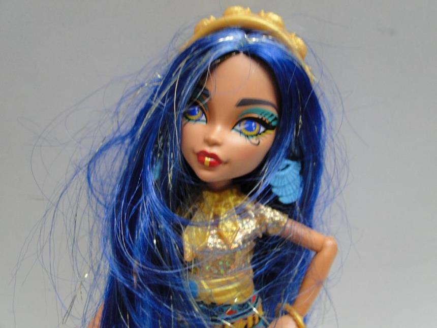 MUÑECA MONSTER HIGH