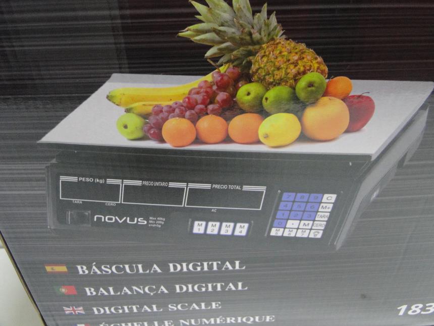 BASCULA DIGITAL CON CAJA