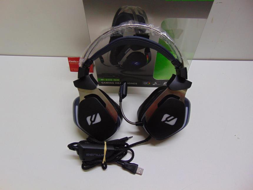 AURICULAR CON CAJA PERFECTO ESTADO