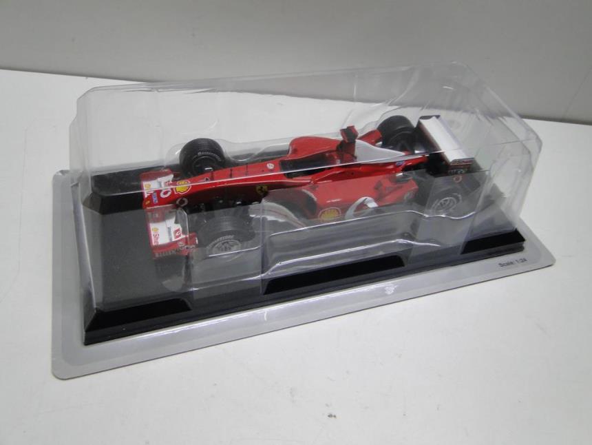 REPLICA DE COCHE A ESCALA 1/24