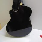 GUITARRA ELECTROACUSTICA CON FUNDA