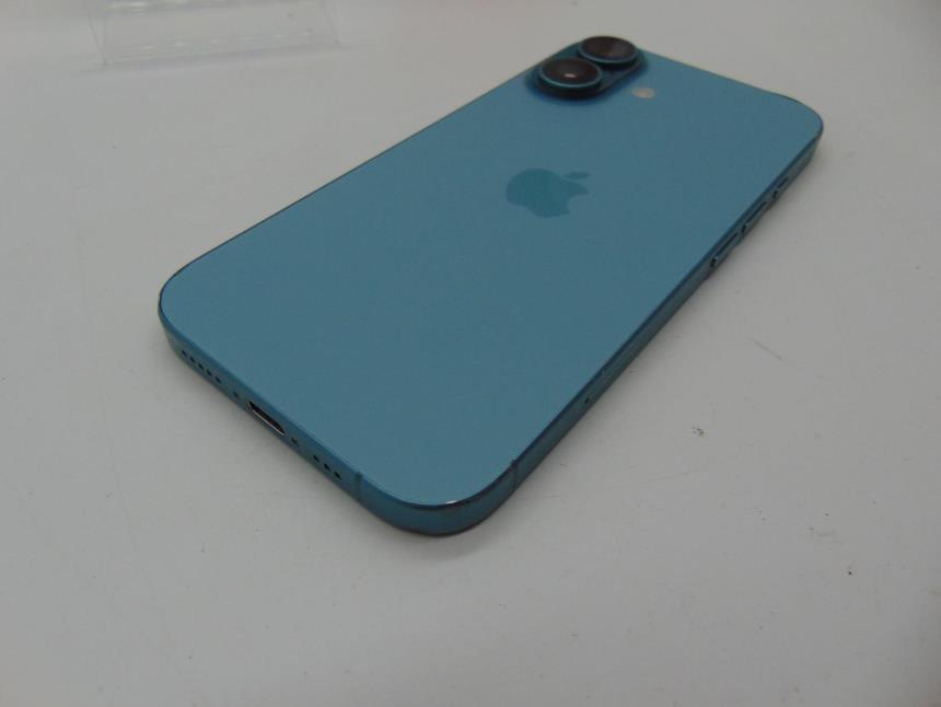 IPHONE 16 **