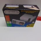 NINTENDO CLASSIC MINI CON CAJA PERFECTO ESTADO