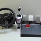 VOLANTE CON CAMBIO MANUAL PC/PS4/PS5