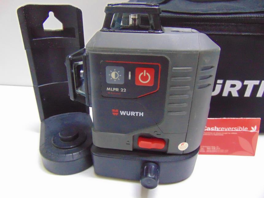 NIVEL LASER CON FUNDA SEMINUEVO