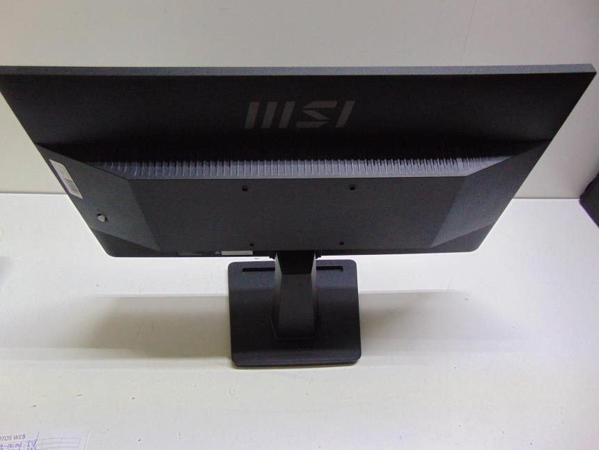 MONITOR CON HDMI 22' SEMINUEVO