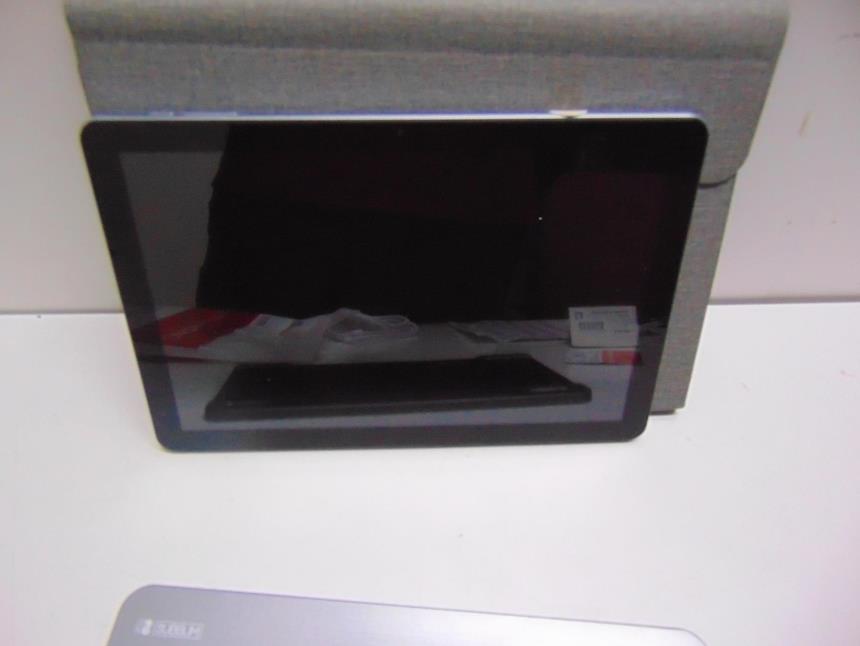 TABLET 10 CON FUNDA Y TECLADO