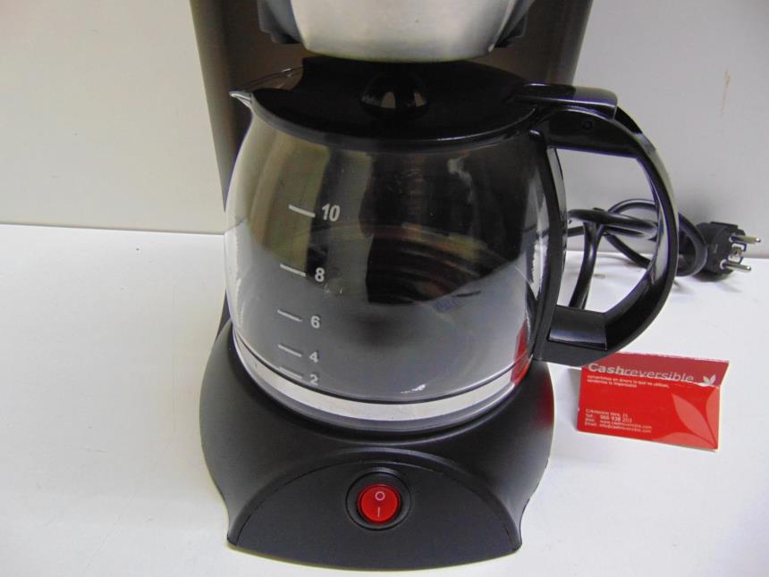 CAFETERA DE GOTEO SEMINUEVA