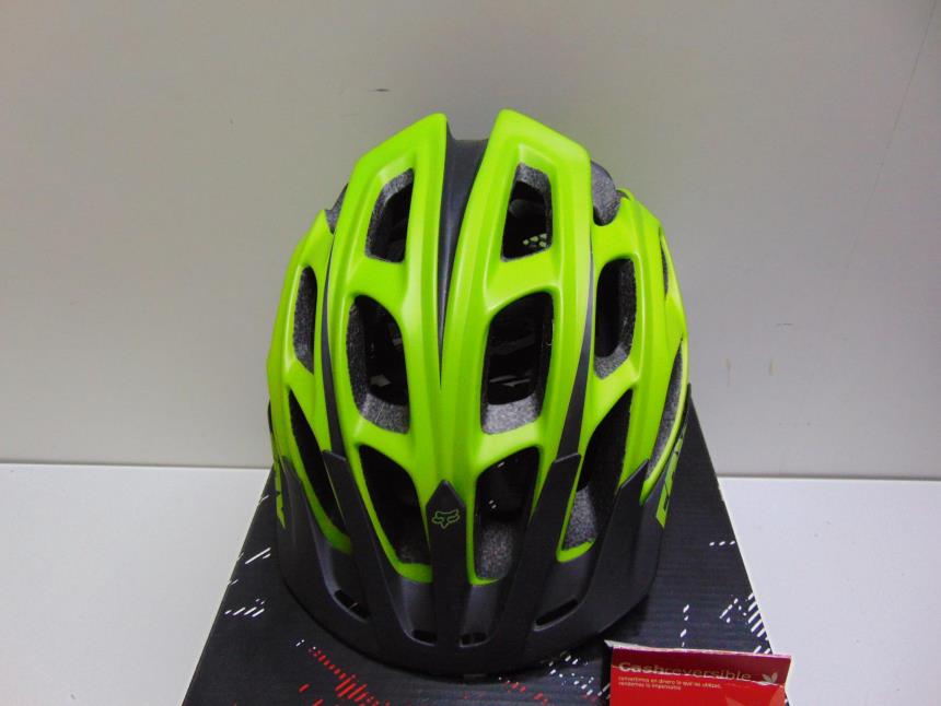 CASCO BICICLETA T L-XL CON CAJA SEMINUEVO