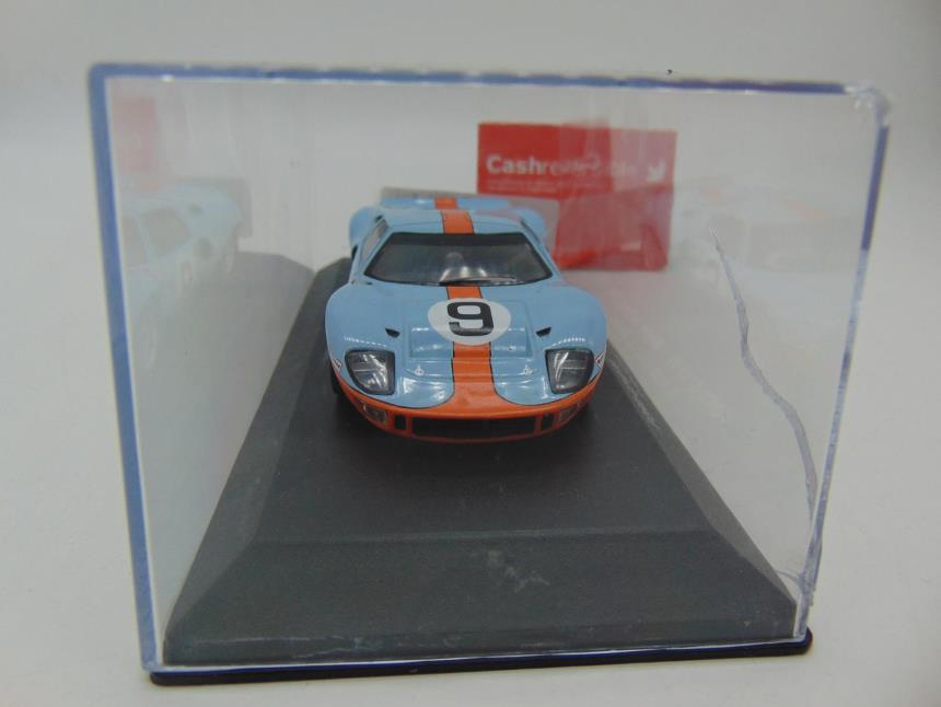 COCHE 1/43 *