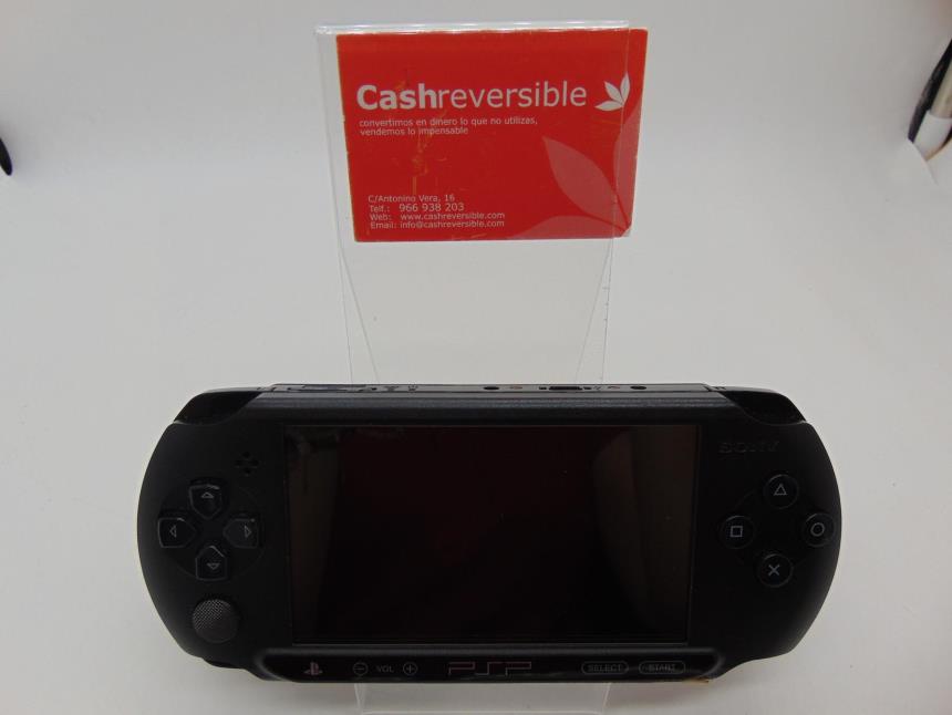 PSP STREET CON JUEGO Y CARGADOR