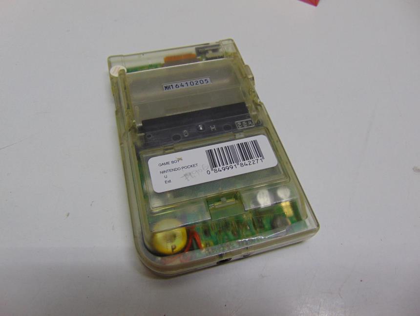 GAME BOY