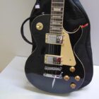 GUITARRA ELECTRICA CON FUNDA *