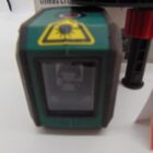 NIVEL LASER CON CAJA