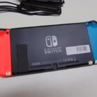 NINTENDO SWITCH CON ACCESORIOS Y TARJETA FUNDA**