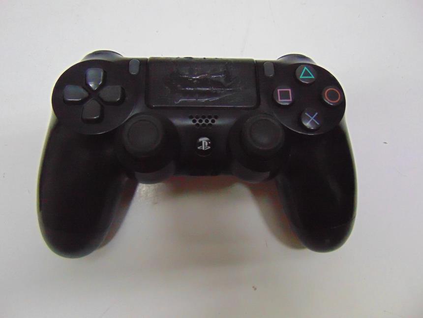 PS4 SLIM CON MANDO *