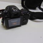 CAMARA REFLEX DIGITAL CON FUNDA